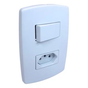 Interruptor e Tomada 10A Distanciaodo Pérola RADIAL