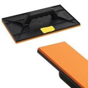 Desempenadeira C/Borracha Preta 16X28 SKILLO